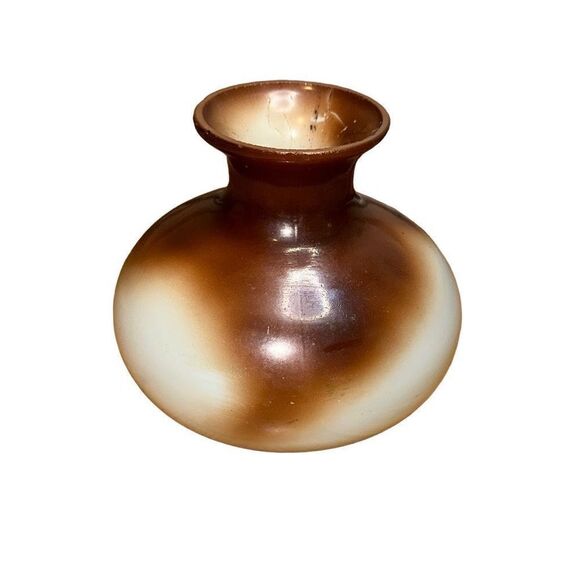 HAND PAINTED MILK GLASS VASE - Squat & Round Brown with Red Rose VINTAGE COUNTRY - Picture 4 of 11